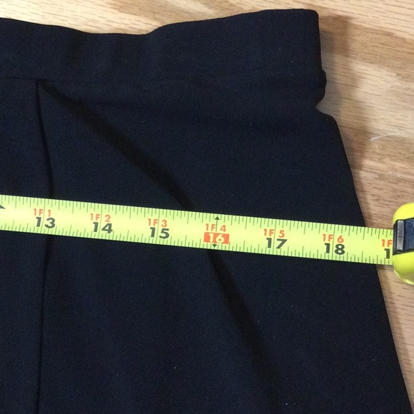 M Axcess black A-line panel stretch skirt - Picture 6 of 12